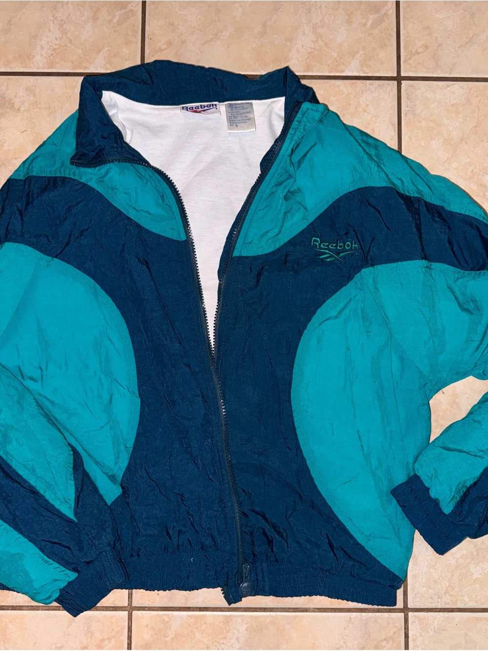 Reebok White & Teal Colorblock Jacket